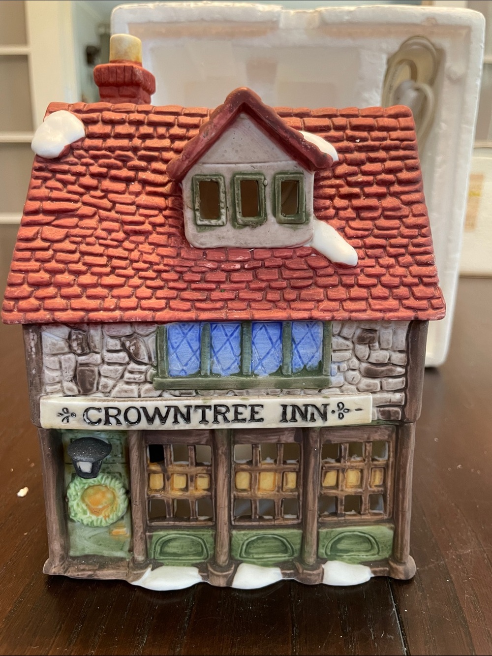 Department 56 Handpainted Dickens Village Crowntree Inn